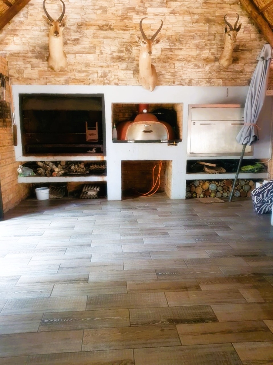 4 Bedroom Property for Sale in Deneysville Free State